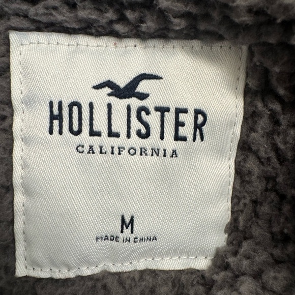 Hollister Teddy Bear Fleece Cropped Jacket - Picture 4 of 7